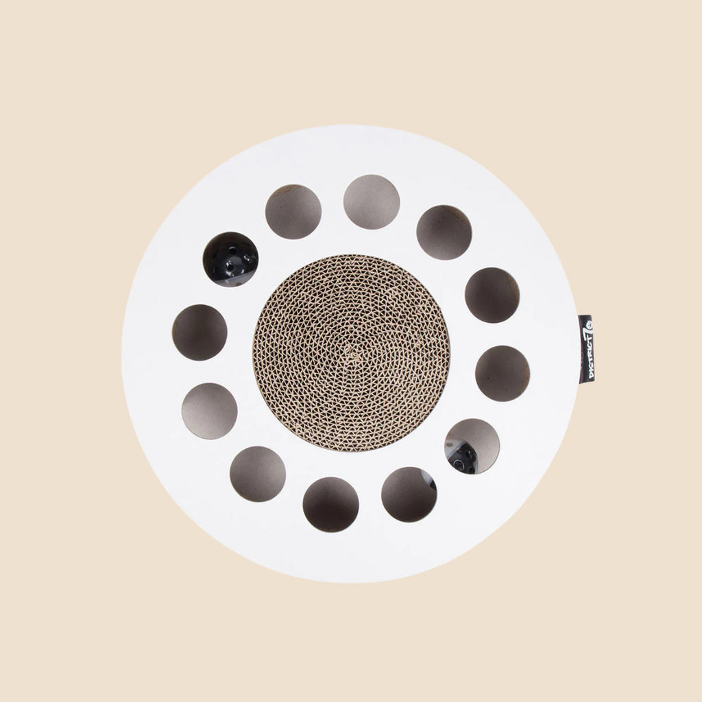 District krabfunctie met speelbal